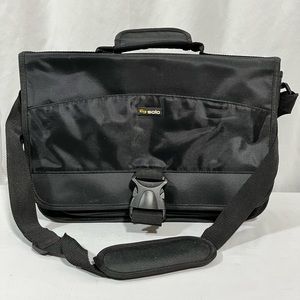 SOLO Expandable 15.6" Laptop Messenger - Black Messenger Bag Shoulder Briefcase.
